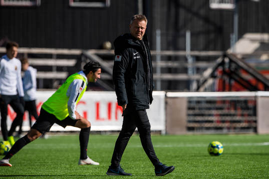 Brommapojkarnas tränare Roberth Björknesjö