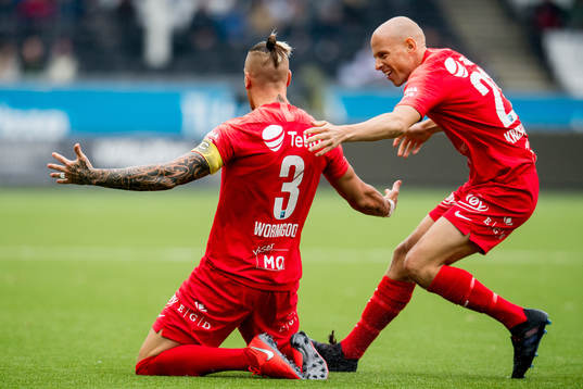 Vito Wormgoor of Brann celebrates with teammate Ruben Kristiansen after scoring 0-1