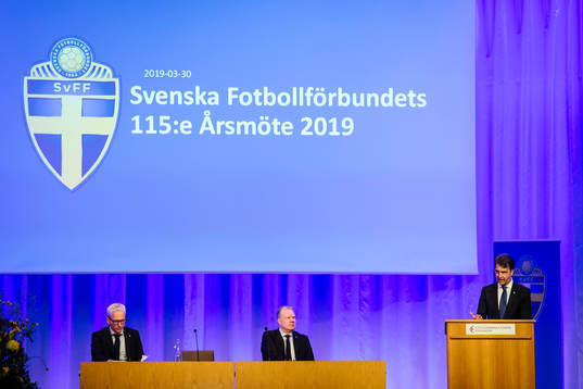 s vicepresidenter, förbundsordförande Karl-Erik Nilsson och generalsekreterare Håkan Sjöstrand under Svenska Fotbollsförbundets årsmöte den 30 mars 2019 i Stockholm.