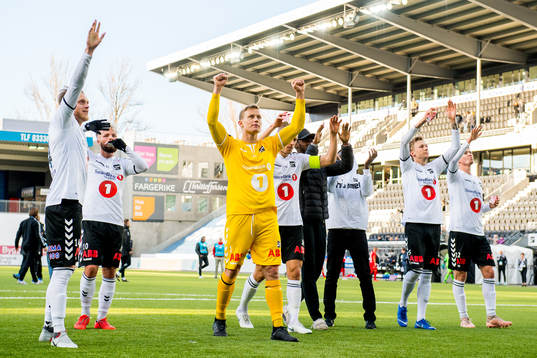 Goalkeeper Sondre Rossbach celebrates