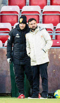 Syrianskas tränare Tony Andersson (v) och tränare Korosh