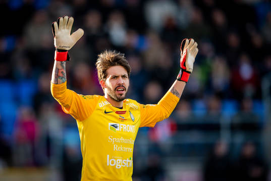 AFC Eskilstunas målvakt Mihail Ivanov
