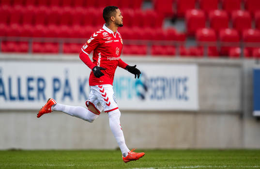 Kalmars Emaxwell Souza de Lima