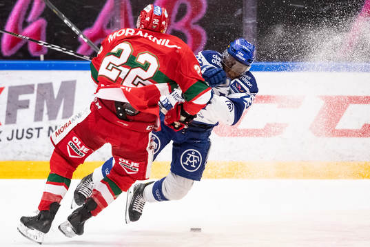 Moras Matt Bailey och Leksands Hugo Enock