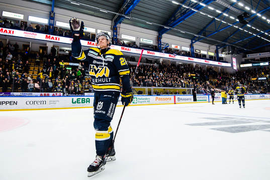 s Anton Bengtsson jublar