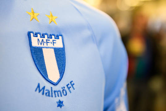 Bla gjennom flere bilder av Malmö FF