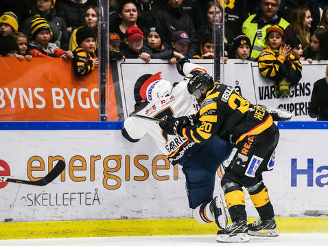 Skellefteås Edwin Hedberg och Djurgårdens Jason Garrison