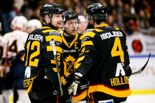 Skellefteås Adam Pettersson , Oscar Möller och Bud