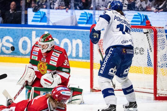 Moras målvakt Christian Engstrand och Leksands Johan