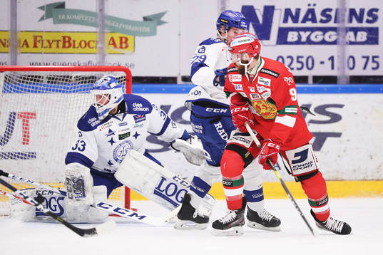 Leksands målvakt Axel Brage och David Rundqvist mot Moras