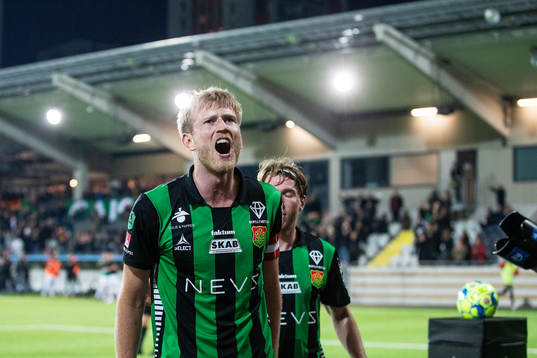 GAIS Carl Elfgren Nyström jublar efter 1-1