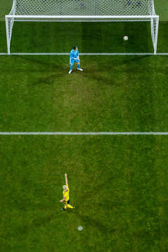 Caroline Seger of Sweden scores the 1-2 goal behind goalkeeper Almuth Schult of Germany
