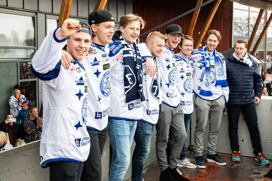 Leksands Marcus Karlberg   och Filip Johansson och Lucas