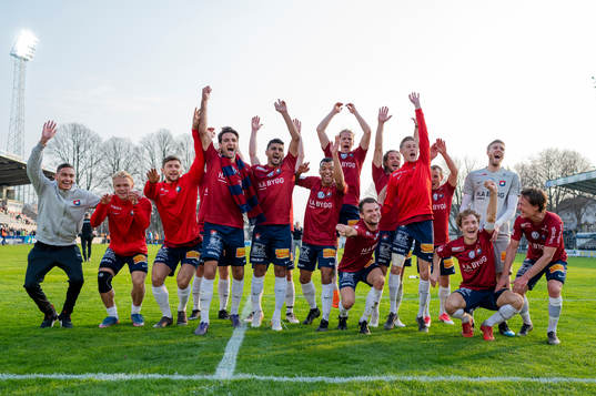 Örgrytes spelare jublar