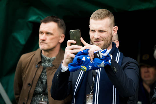 Sundsvalls Tommy Naurin filmar med sin telefon  innan