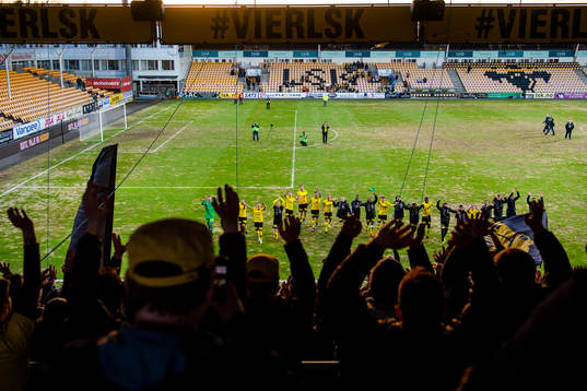 The players of Lillestrøm celebrate