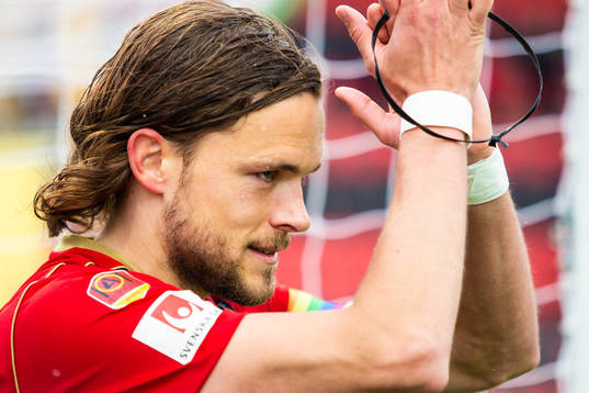 Östersunds Tom Pettersson jublar