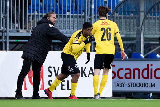 Frejs José Vitor dos Santos Silva byts in mot Olle Edlund