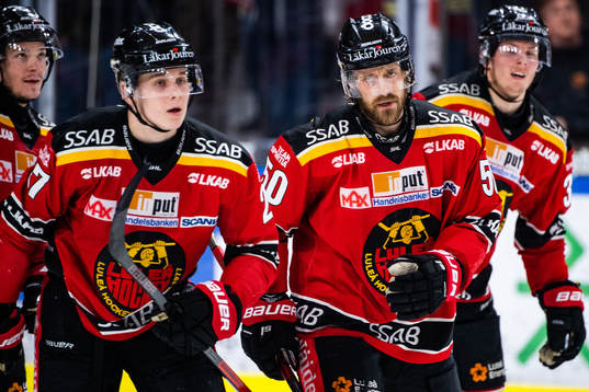 Luleås Nils Lundkvist och Daniel Sondell jublar