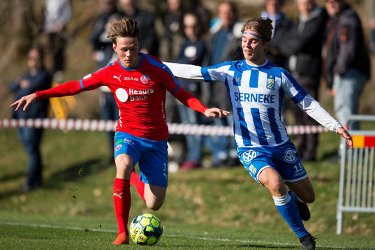 Helsingborgs Axel Sjöberg och IFK Göteborgs Victor Olofsson