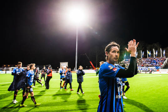 Sirius Philip Haglund tackar publiken