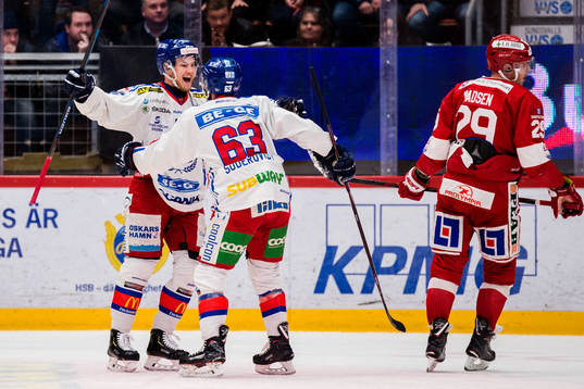 Oskarshamns Jonas Engström och Robin Söderqvist jublar