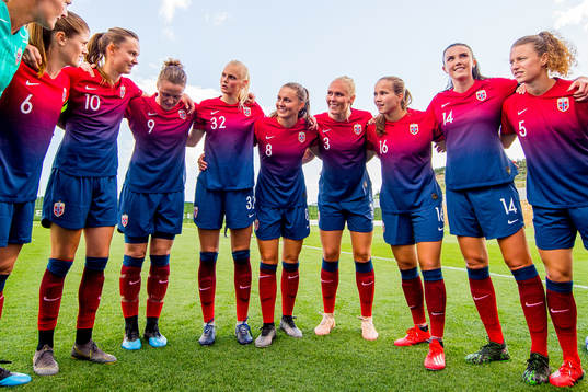 Bla gjennom flere bilder av Football, Women’s International Friendly, Norway - New Zealand
