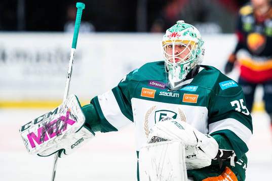 Färjestads målvakt Adam Werner