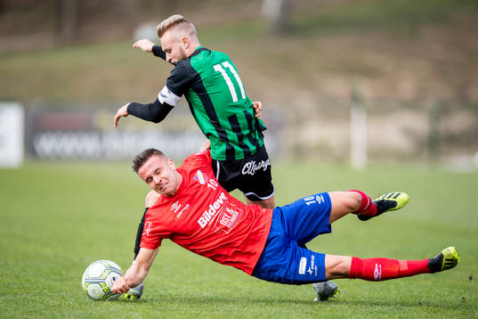 Höganäs Martin Ndreca och Högaborgs Hampus Agerström
