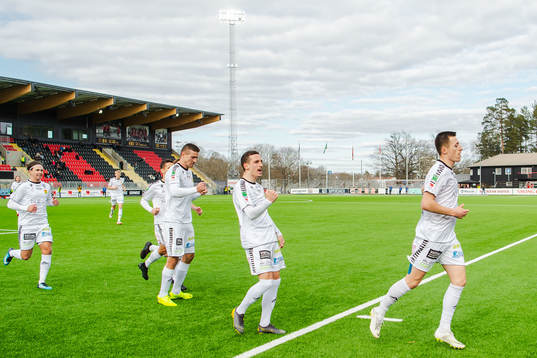GAIS Leonard Pllana jublar efter 1-2