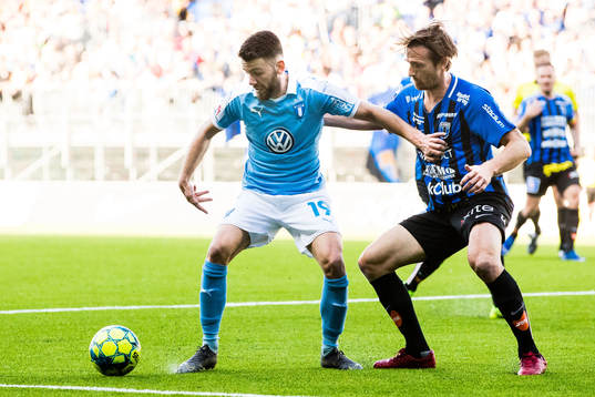 Malmö FFs Erdal Rakip och Sirius Jesper Arvidsson