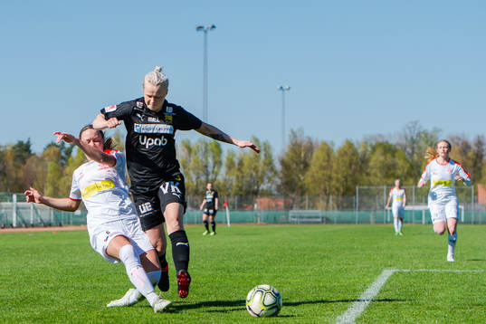 Borgebys Amanda Altheden och Umeås Nikolina Lundin Lundström