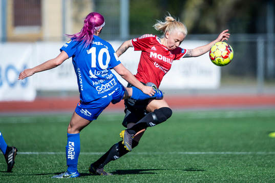 Örebros Addison Steiner mot Limhamn Bunkeflos Natalie Hoff Persson