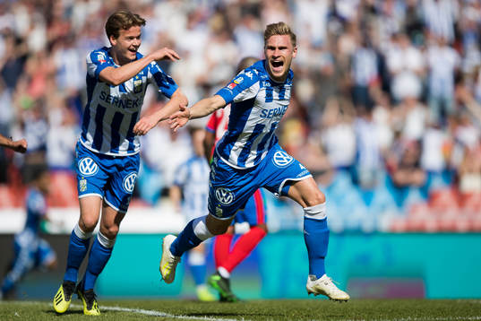 IFK Göteborgs Carl Starfelt jublar efter 2-0