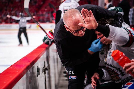 Frölundas Chay Genoway får vård