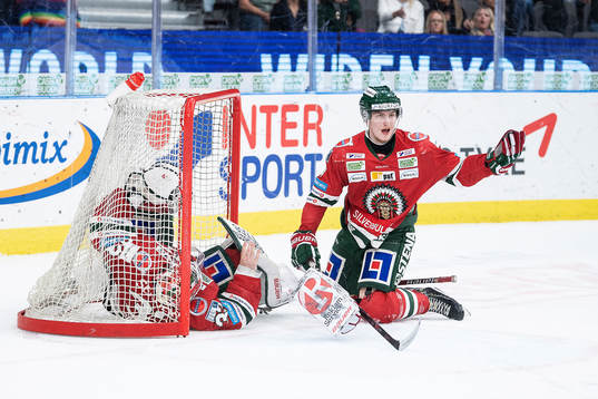 Frölundas Jacob Moverare reagerar