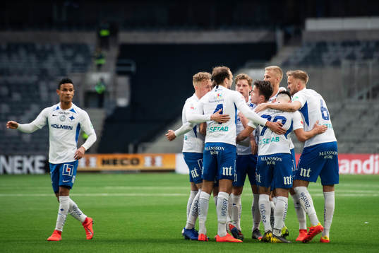 IFK Norrköpings spelare jublar