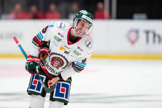 Frölundas Chay Genoway grimaserar