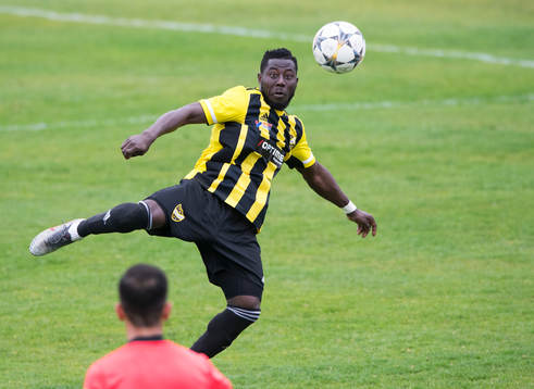 IFK Hässleholms skyttekung Mike Andrew i matchen i division 2 mellan IFK Hässleholm och Österlens FF i Hässleholm 27 april 2019.  