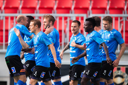 Halmstads Joel Allansson jublar efter 0-1