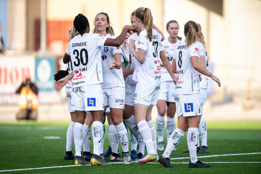 under fotbollsmatchen i Damallsvenskan mellan Eskilstuna och Växjö den 28 april 2019 i Eskilstuna.