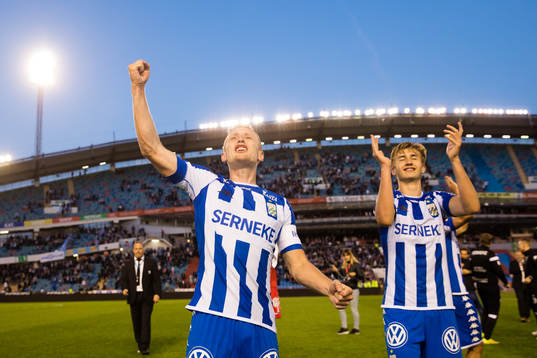 IFK Göteborgs Sebastian Ohlsson och Benjamin Nygren  jublar