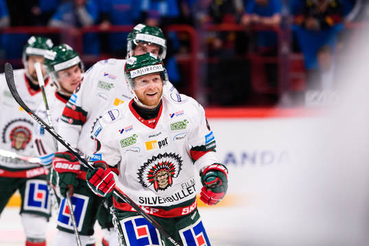 Frölundas Ryan Lasch jublar