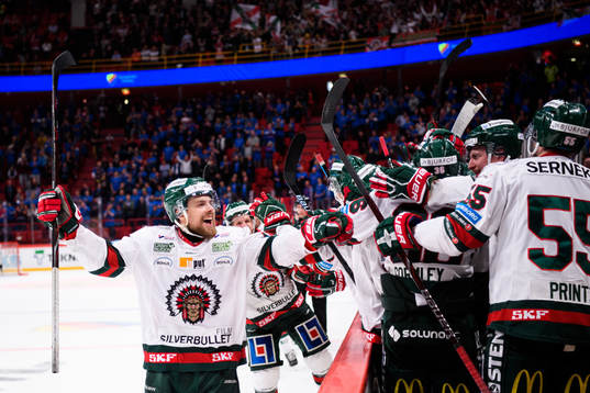 Frölundas Mats Rosseli Olsen jublar