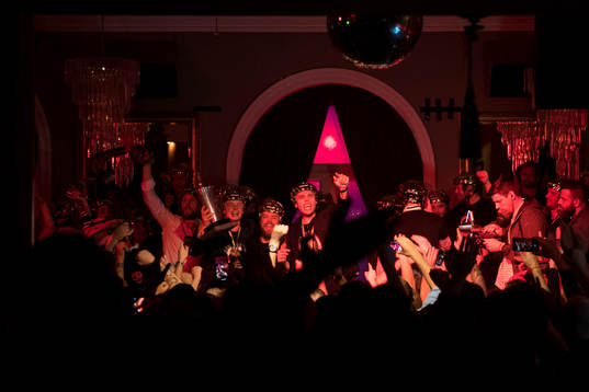 Frölundas Mats Rosseli Olsen, målvakt Johan Gustafsson