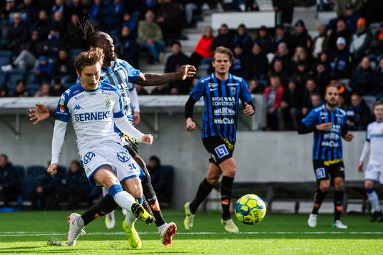 IFK Göteborgs Patrik Karlsson Lagemyr gör 2-3