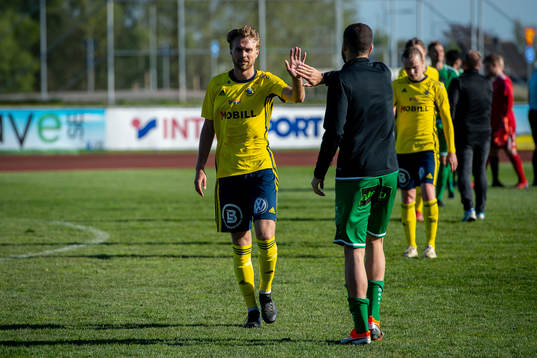 Ängelholms Marcus Eriksson jublar