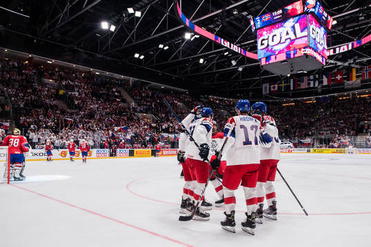 Dominik Kubalik of Czech Republic celebrates with teammates