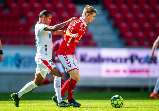 Kalmars Rasmus Elm och Helsingborgs Wanderson do Carmo