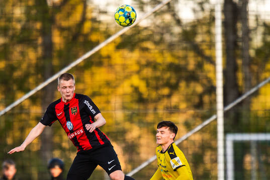 Brommapojkarnas Billy Nordström och Frejs Mattias Bouvin